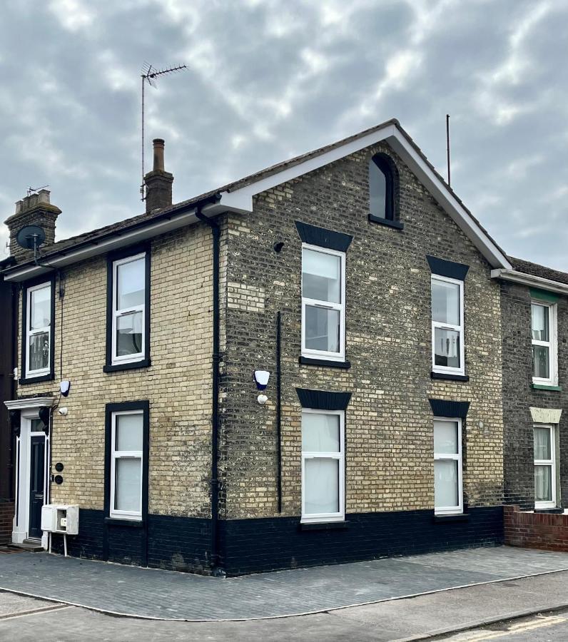 Corner Stone House - Apartment 1 Great Yarmouth Eksteriør billede